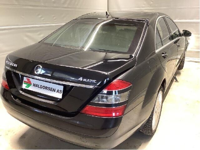 Mercedes S-Klasse 2005-2013 (W221) (W221), Motorkode: OM642.932, Girkassekode: 