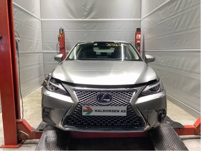 Lexus CT 2010-2020 , Motorkode: 2ZR-FXE, Girkassekode: 