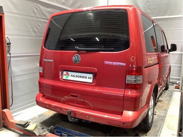 VW Transporter / Caravelle 2003-2009 (Fase 1) (T5) (T5), Motorkode: AXD;BNZ, Girkassekode: HGD