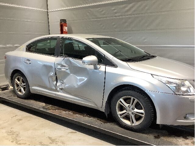 Toyota Avensis 2009-2015 (Type III, Fase 1) , Motorkode: 2ZR-FAE, Girkassekode: 