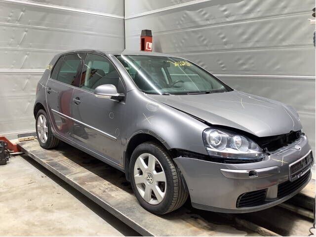 VW Golf V, Combi 2003-2008 , Motorkode: BLS, Girkassekode: 