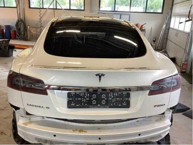 Tesla Model S 2013-2016 (Fase 1) , Motorkode: L2S, Girkassekode: 
