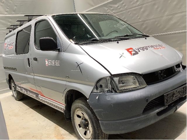 Toyota Hiace 2001-2006 (Fase 2) , Motorkode: 2KD-FTV, Girkassekode: 