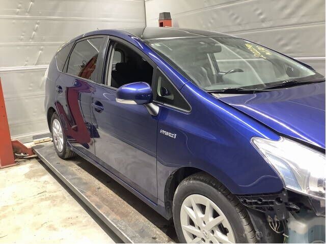 Toyota Prius +7 2012-2020 (Type III) (stasjonsvogn) (stasjonsvogn), Motorkode: 2ZR-FXE, Girkassekode: 
