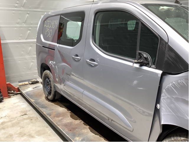 Peugeot Partner 2019-->> (Type III) , Motorkode: YHZ, Girkassekode:
