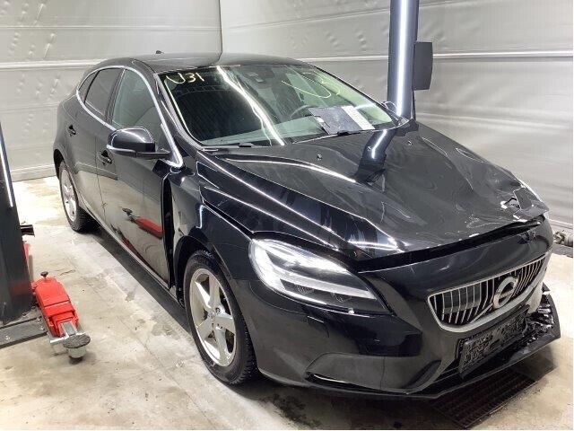 Volvo V40 2012-2019 , Motorkode: D4204T8, Girkassekode: 