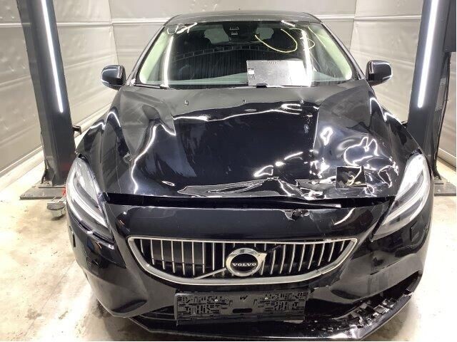 Volvo V40 2012-2019 , Motorkode: D4204T8, Girkassekode: 