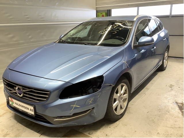 Volvo V60/V60 CC 2013-2018 (Type I, Fase 2) , Motorkode: D4162T, Girkassekode: 