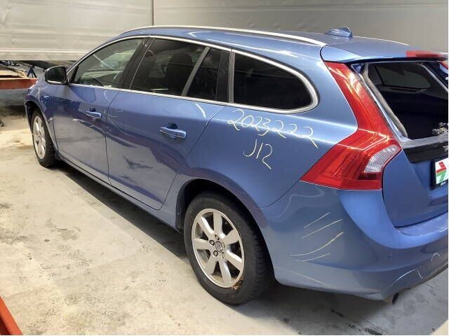 Volvo V60/V60 CC 2013-2018 (Type I, Fase 2) , Motorkode: D4162T, Girkassekode: 