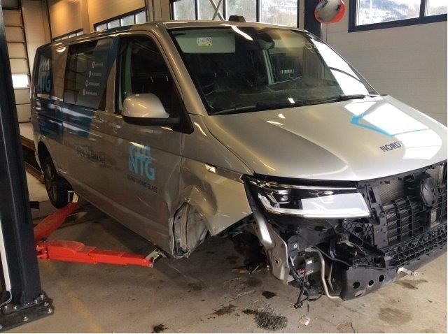 VW Transporter / Caravelle 2019-->> (T6.1) (T6.1), Motorkode: CXFA;CXHA;DNAA, Girkassekode: 
