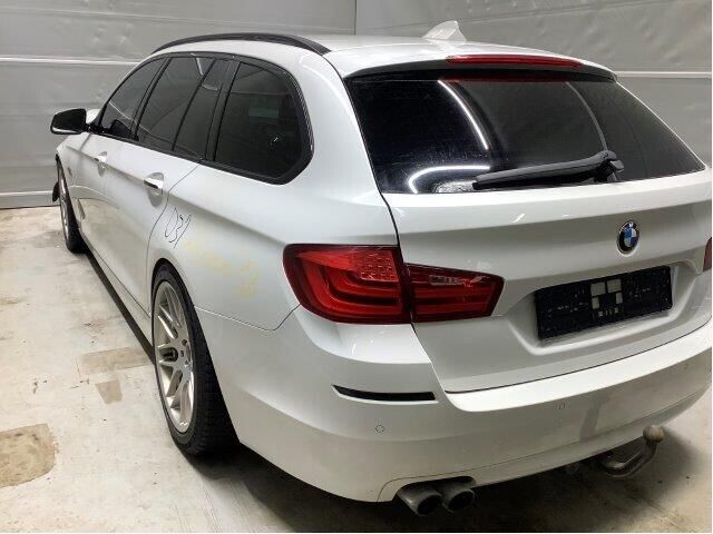 BMW 5-Serie 2010-2017 (F10/F11) (F10/F11), Motorkode: N57-D30A, Girkassekode: GA8HP70X