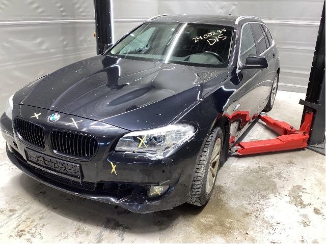 BMW 5-Serie 2010-2017 (F10/F11) (F10/F11), Motorkode: N47-D20D, Girkassekode: GA8HP45Z - 4WD
