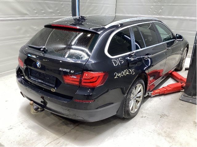BMW 5-Serie 2010-2017 (F10/F11) (F10/F11), Motorkode: N47-D20D, Girkassekode: GA8HP45Z - 4WD