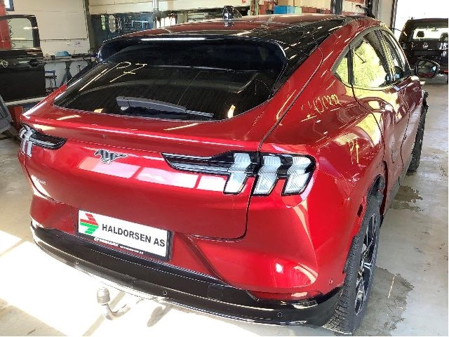 Ford Mustang Mach-e 2020-->> , Motorkode: U, Girkassekode: