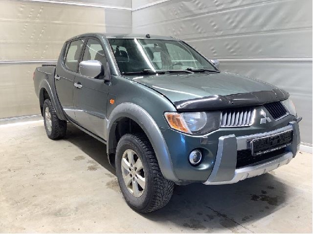 Mitsubishi L200 2006-2015 (Type IV) , Motorkode: 4D56, Girkassekode: 