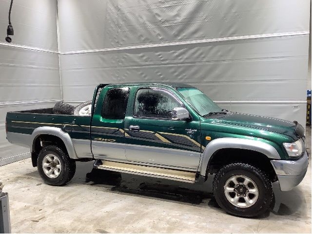 Toyota Hilux 2002-2005 , Motorkode: 2KD-FTV, Girkassekode: 