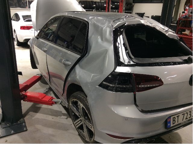 VW Golf VII 2012-2017 (Fase 1) , Motorkode: D5244T15;DS4, Girkassekode: pzs