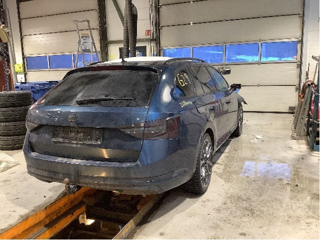 Škoda Superb 2015-->> (Type III) , Motorkode: DFHA, Girkassekode: