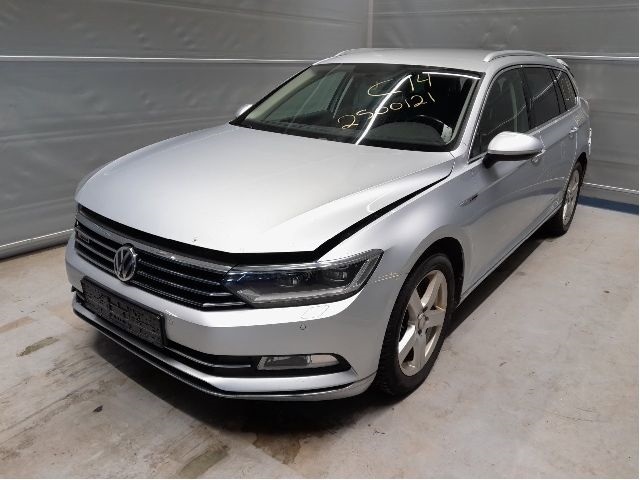 VW Passat 2015-2019 (Fase 1) (B8) (B8), Motorkode: DFCA, Girkassekode: SFV