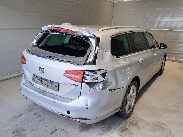 VW Passat 2015-2019 (Fase 1) (B8) (B8), Motorkode: DFCA, Girkassekode: SFV