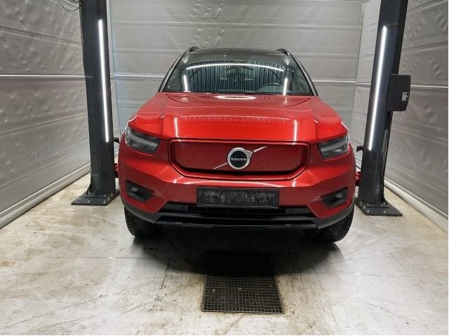 Volvo XC40 2018-2024 , Motorkode: E400V6, Girkassekode: 