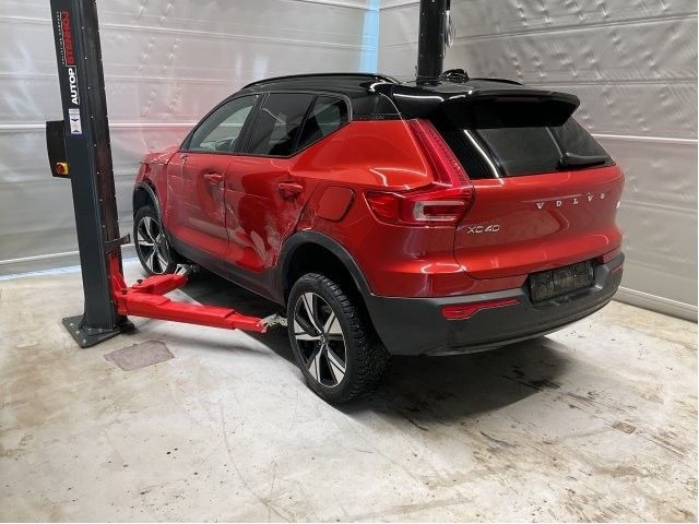 Volvo XC40 2018-2024 , Motorkode: E400V6, Girkassekode: 