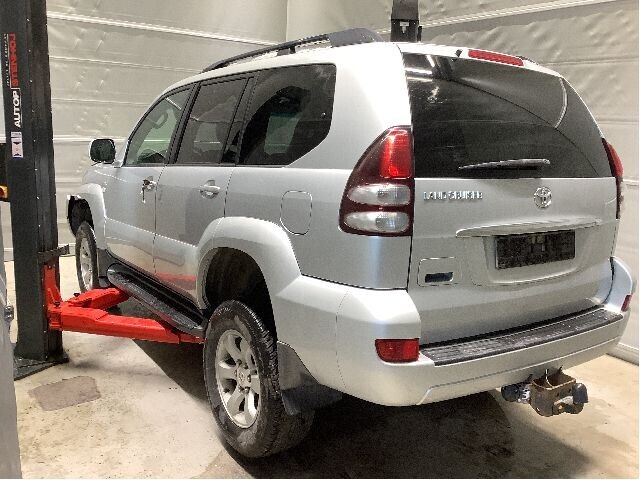 Toyota Land Cruiser 120 2002-2009 , Motorkode: 1KD-FTV, Girkassekode: 