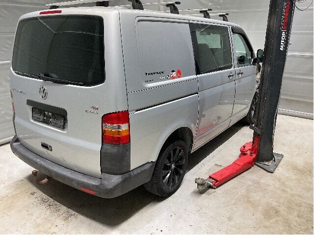 VW Transporter / Caravelle 2003-2009 (Fase 1) (T5) (T5), Motorkode: BNZ, Girkassekode: 