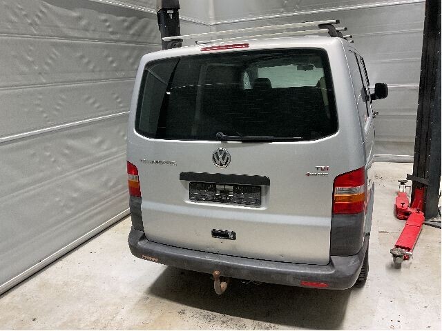 VW Transporter / Caravelle 2003-2009 (Fase 1) (T5) (T5), Motorkode: BNZ, Girkassekode: 