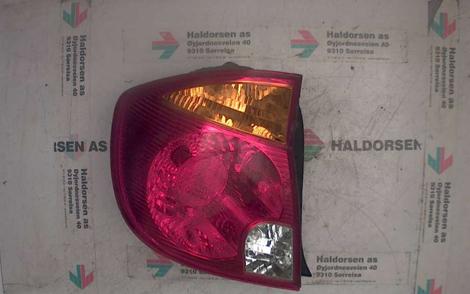Baklykt venstre til Hyundai Accent, 2003-2006 (Type II, Fase 2)  (HYUNDAI ACCENT|9240125710)