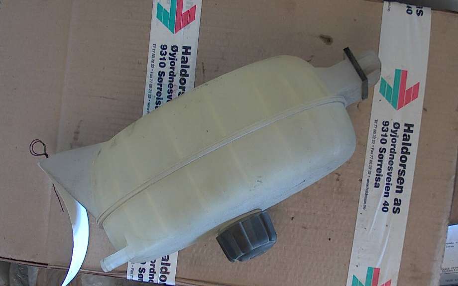 Ekspansjonstank til Nissan Primastar 2001-2006 (NISSAN PRIMASTAR DCI 100|)