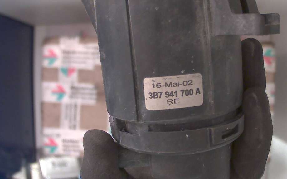 Tåkelykt høyre foran til VW Passat 2001-2005 (B5,3BG) (B5,3BG) (VOLKSWAGEN PASSAT|3B7 941 700A|)
