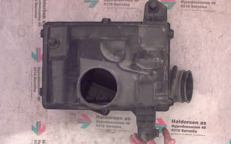 Luftfilterboks til Volvo V50 2004-2007 (Fase 1) (VOLVO V50|30671098|)