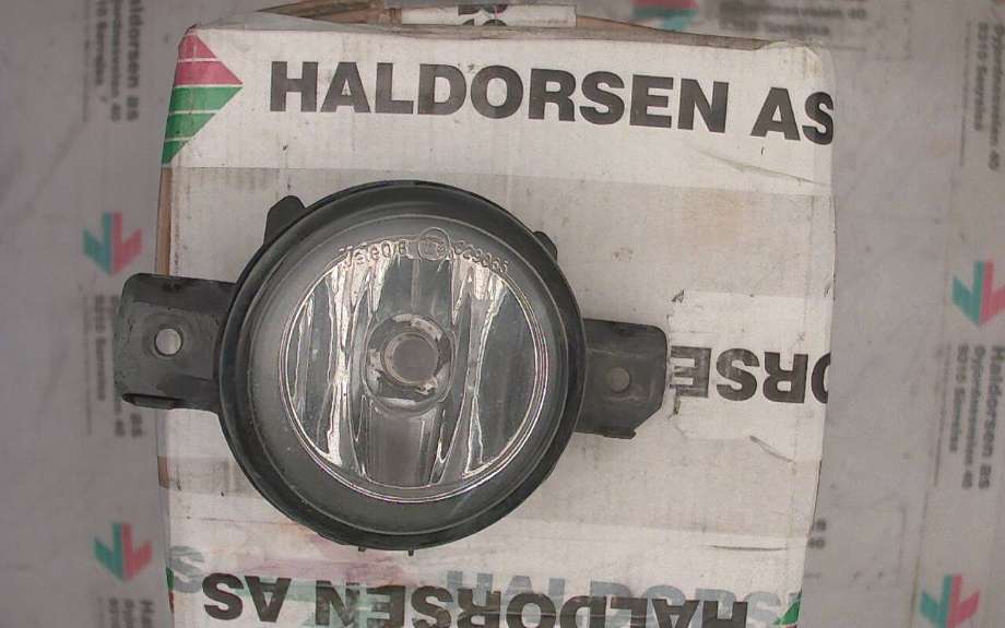 Tåkelykt venstre foran til Nissan Primera 2002-2007 (P12) (P12) (NISSAN PRIMERA|26155AU325|)