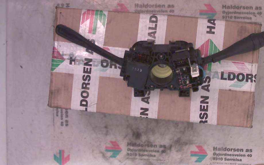 Bryter combi til Nissan King Cab 1998-2001 (Fase 1) (D22) (D22) (NISSAN NAVARA 2.5 TD 4X4|0412A|)