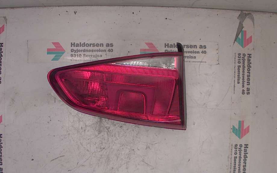 Baklykt venstre indre til VW Golf VII 2012-2017 (Fase 1)  (VOLKSWAGEN|)