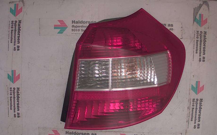 Baklykt høyre til BMW 1-Serie 2004-2011 (E81/E82/E87/E88) (E81/E82/E87/E88) (BMW|63 21 6 924 502||6 924 502-11)