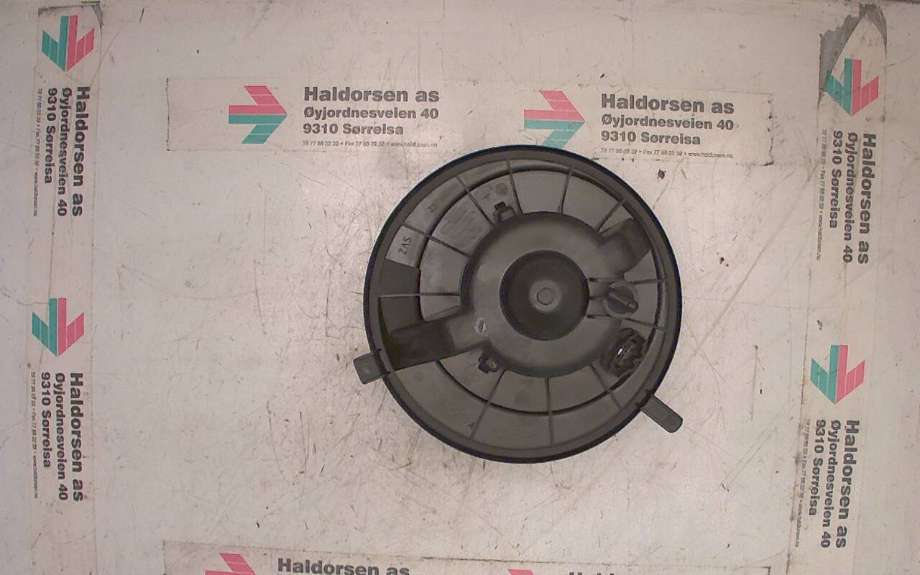 Varmeapparat motor til VW Caddy 2004-2010 (Type III, Fase 1) (VOLKSWAGEN CADDY TDI||1K1819015A)