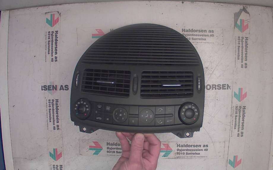 Varmeapparat betjening til Mercedes E-Klasse 2002-2006 (Fase 1) (W211) (W211) (MERCEDES-BENZ E 200 CDI|211 830 0085|)