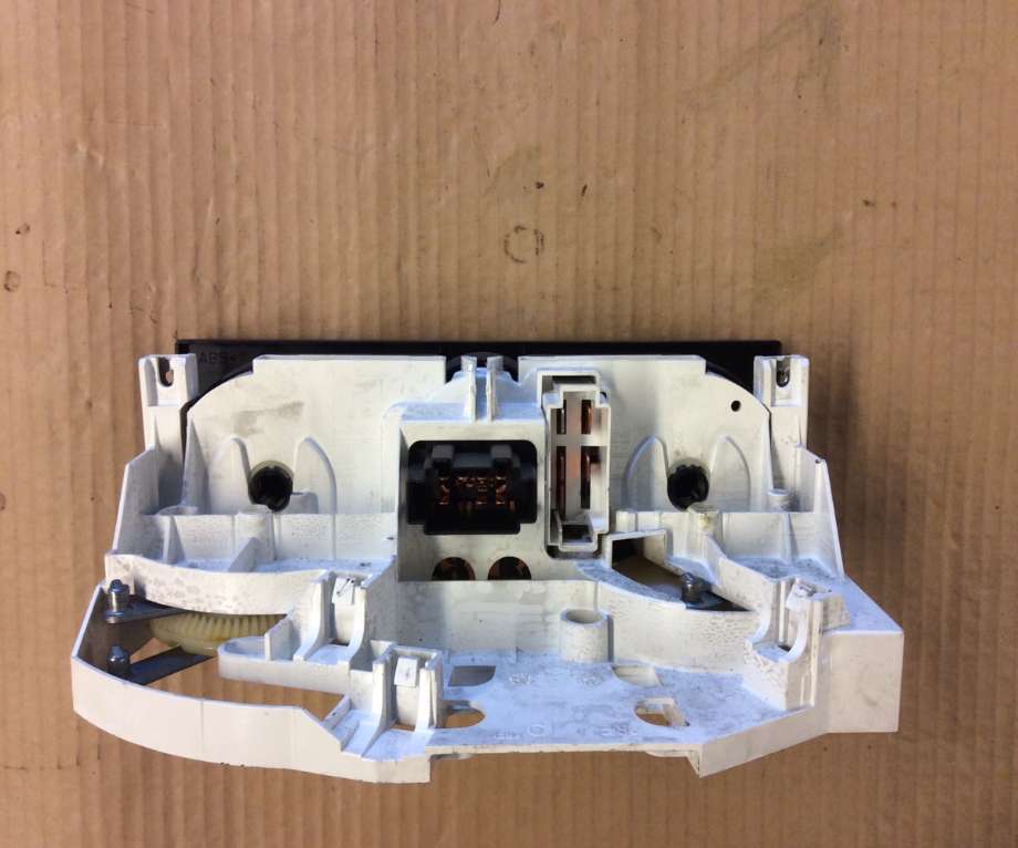 Varmeapparat betjening til VW Golf IV 1998-2003  (VOLKSWAGEN|1J0 820 045 F|)