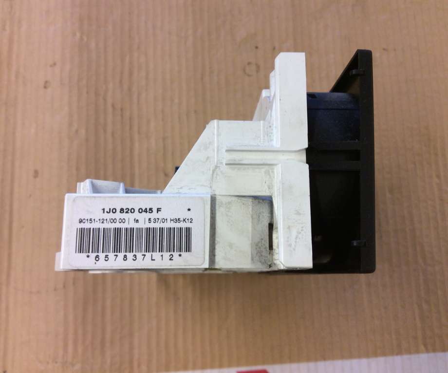 Varmeapparat betjening til VW Golf IV 1998-2003  (VOLKSWAGEN|1J0 820 045 F|)