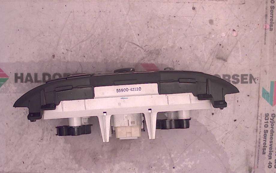 Varmeapparat betjening til Toyota RAV4 2000-2006 (Type II) (TOYOTA||55900-42120)