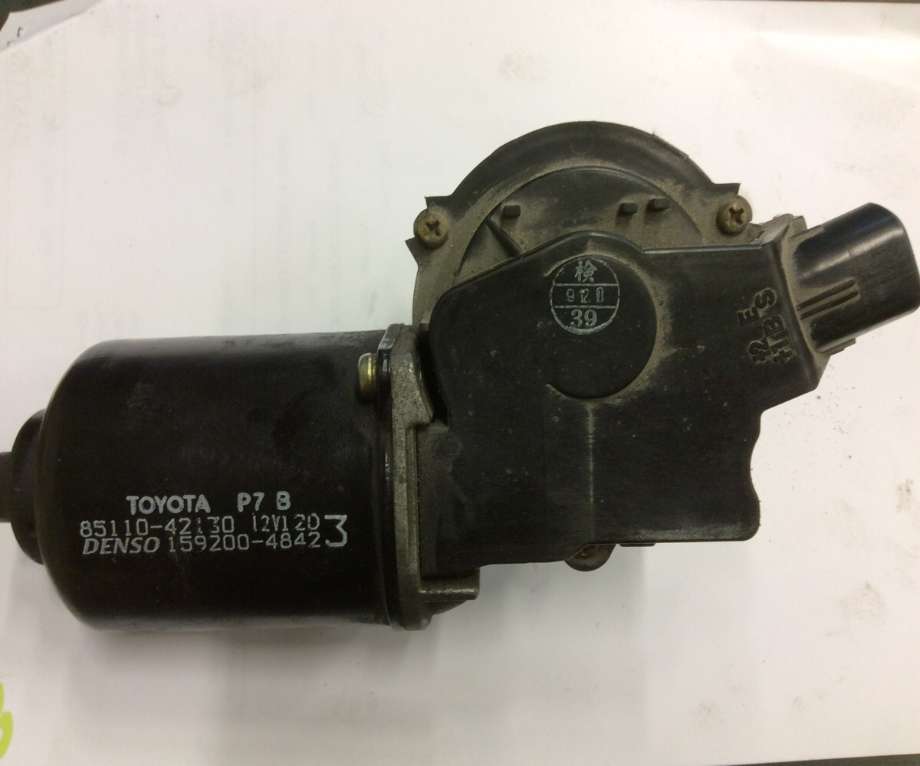 Viskermotor frontrute til Toyota RAV4 2000-2006 (Type II)  (TOYOTA|85110-42130|159200-4832|)
