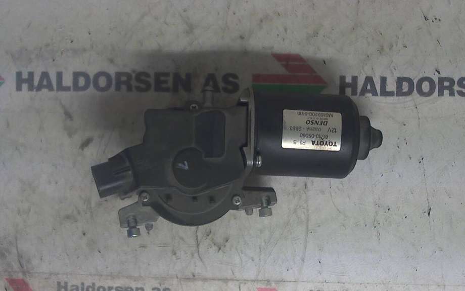 Viskermotor frontrute til Toyota Avensis 2003-2008 (Type II)  (TOYOTA|85110-05060|)