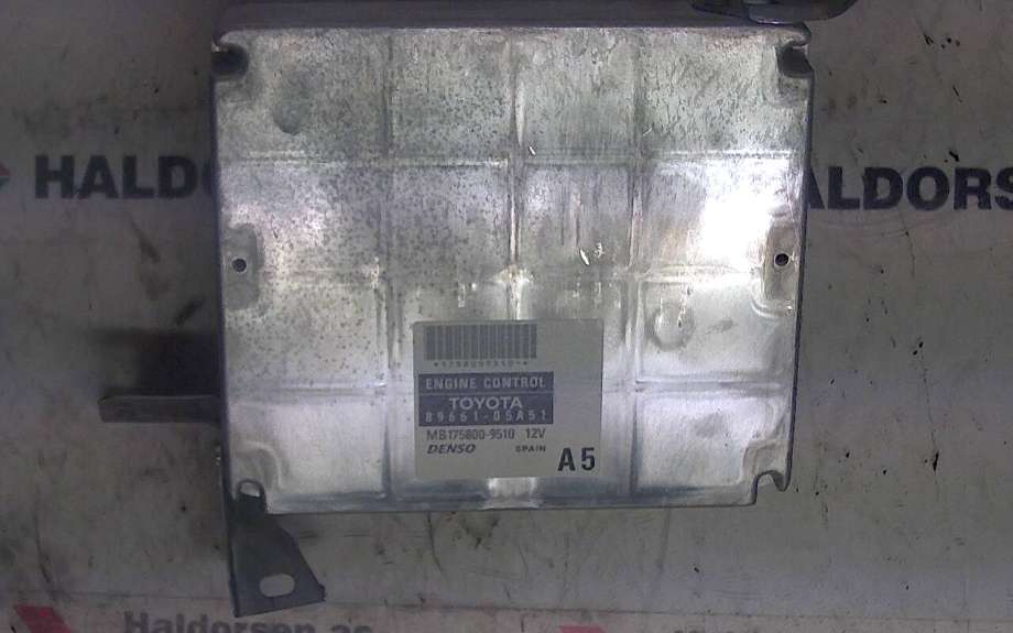Styreenhet motor til Toyota Avensis, 2003-2008 (Type II)  (TOYOTA|)