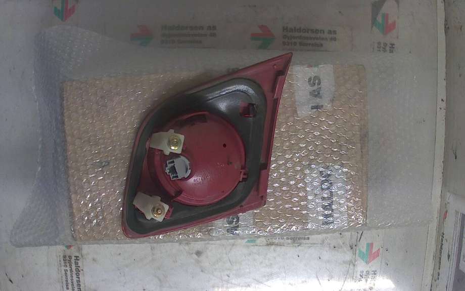 Baklykt venstre indre til Mazda 3 2003-2005 (Type I, Fase 1)  (MAZDA|)