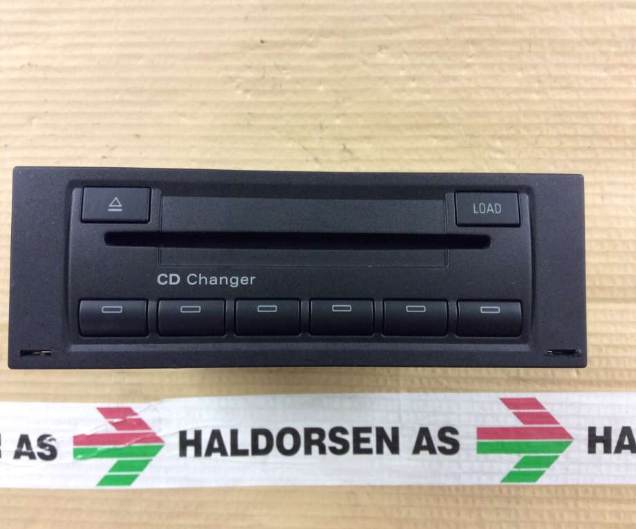 Bilstereo CD-veksler til Audi A4, 2004-2008 (Type III) (B7) (B7) (AUDI|8E0 035 111 D)