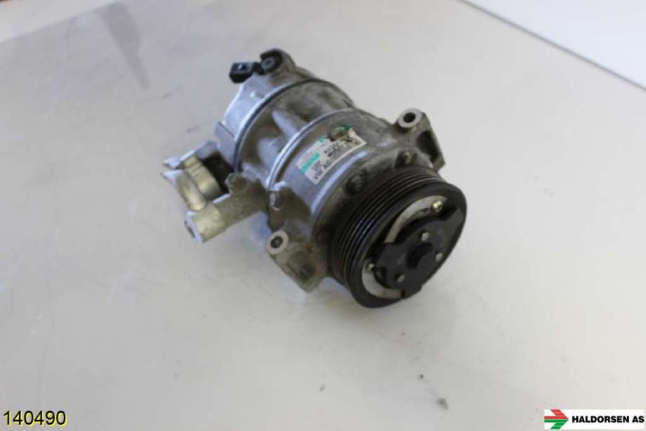 Aircondition kompressor til VW Touran 2007-2010 (Type I, Fase 2)  (VOLKSWAGEN|1K0 820 859 F|1K0 820 808 FX|)