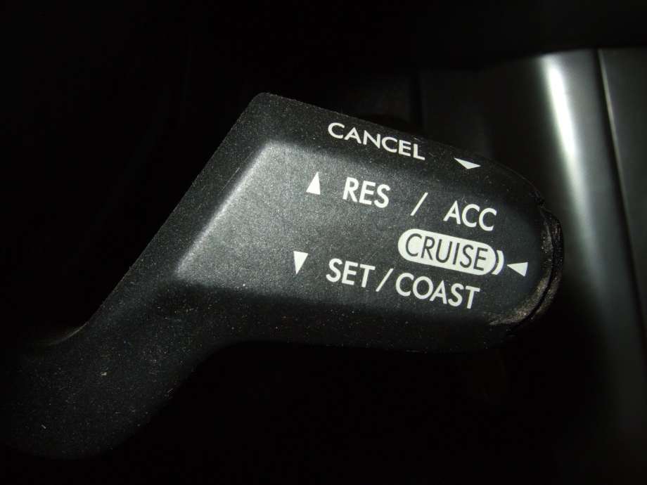 Bryter cruise control til Subaru Legacy 2003-2007 (Type IV, Fase 1) (SUBARU|391J|)