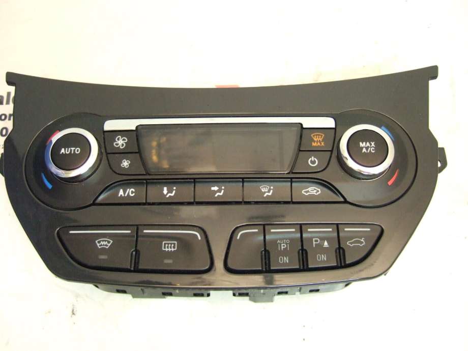 Varmeapparat betjening til Ford Kuga 2013-2019 (FORD|DV4T18C612AB|)